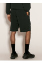 shorts-utility-cut-en-tissu-texture