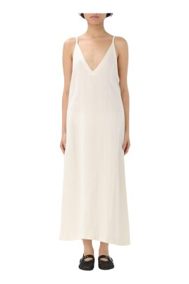 hvid-elegant-midi-kjole-kvinde