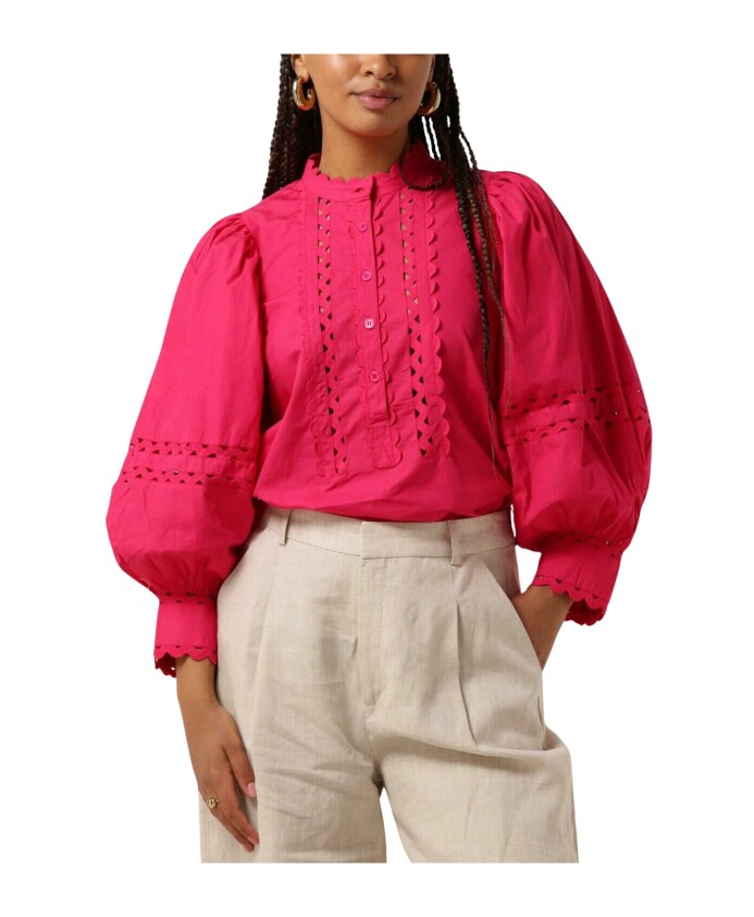 fuchsia-broderie-blouse