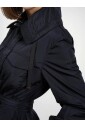 manteau-classique-avec-col-ajustable