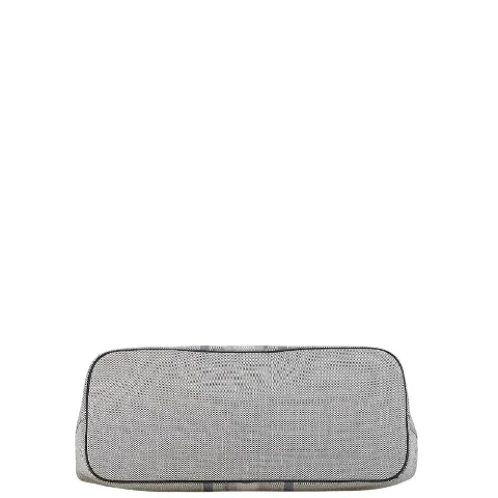 Loewe Pre-owned Canvas handbags Gray Dames