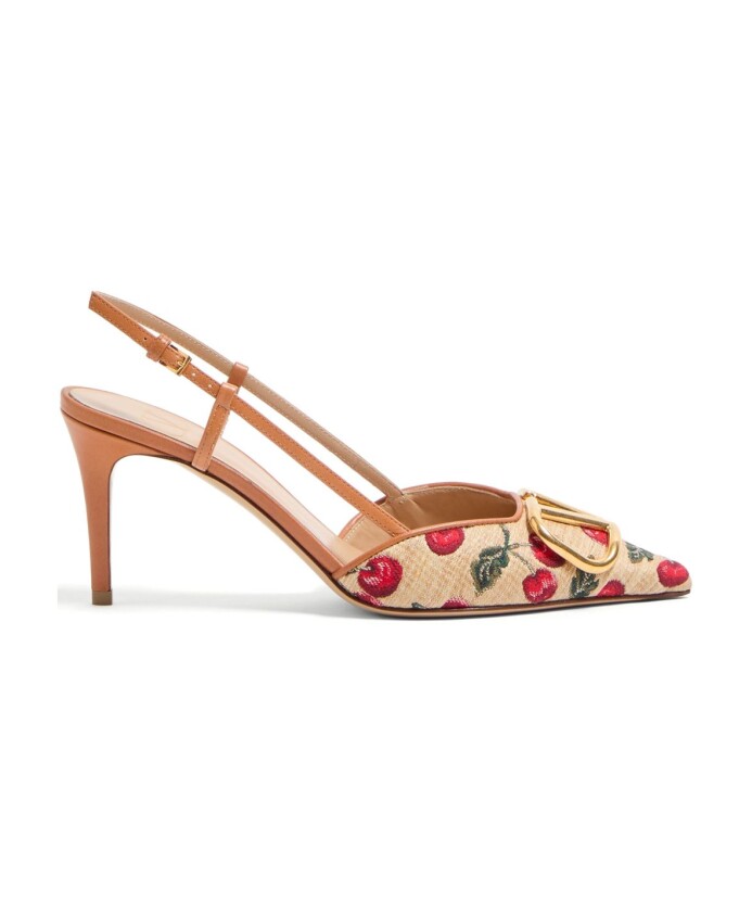 beige-hakken-sandalen