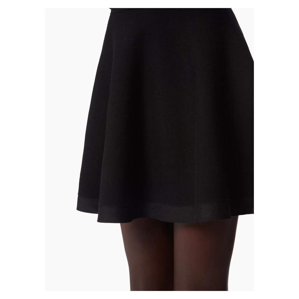 Nina Ricci Zwarte Wolmix Mini Flared Rok Black Dames