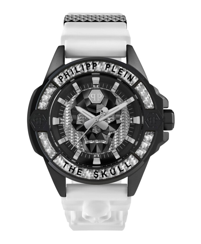 montre-tete-de-mort-en-fibre-de-carbone