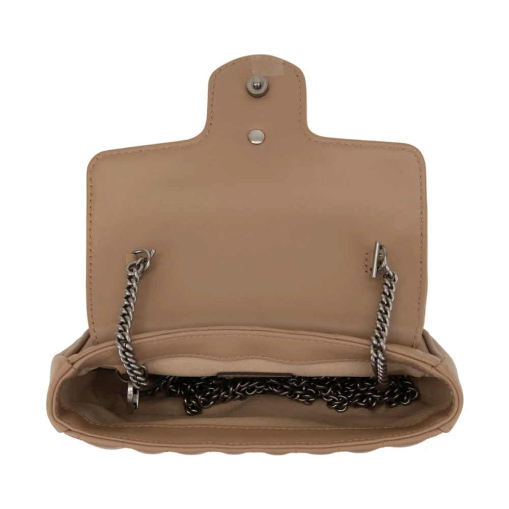 Gucci Gewatteerde leren schoudertas met metalen ketting Beige Dames