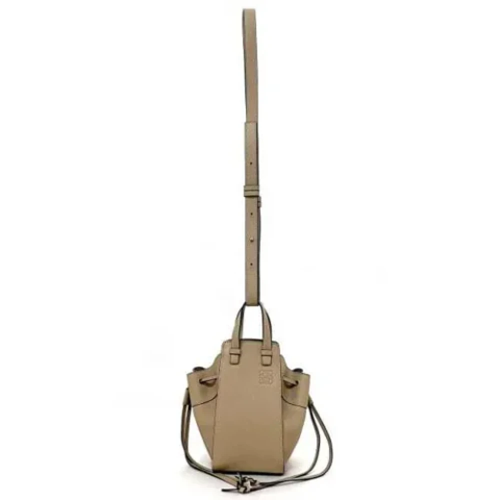 Loewe Pre-owned Fabric handbags Beige Dames