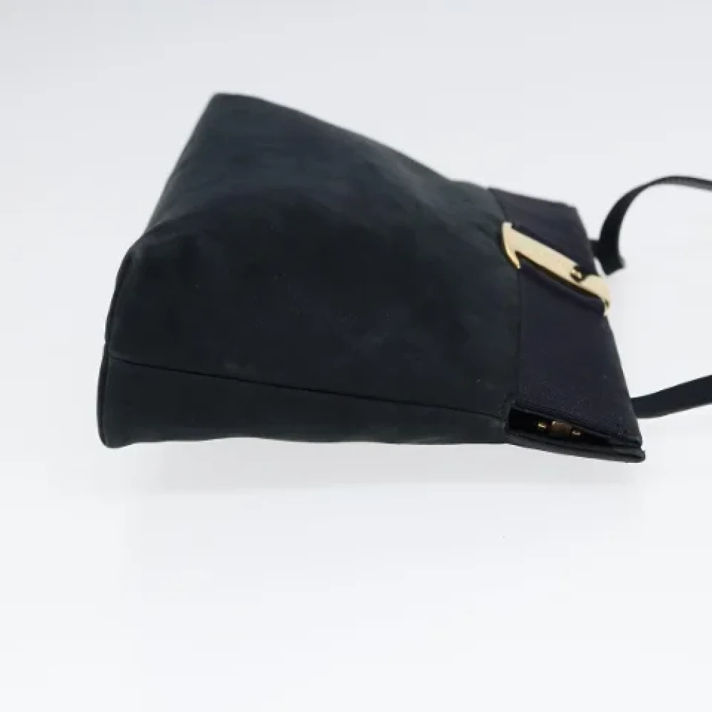 Salvatore Ferragamo Pre-owned Suede shoulder-bags Blue Dames
