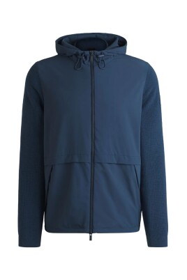 blue-sport-jacket-with-punto-stitching