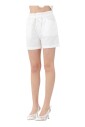 shorts-de-plage-en-lin-blanc-avec-taille-a-cordon