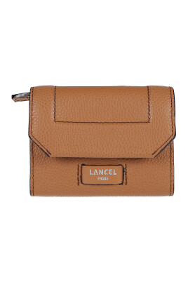 stylish-wallets-andamp-cardholders