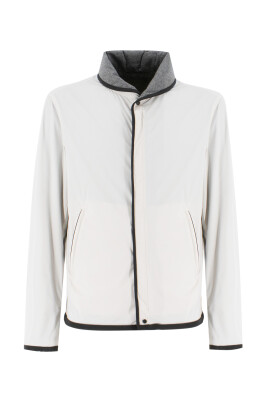 foldable-lightweight-jacket-with-reversible-design
