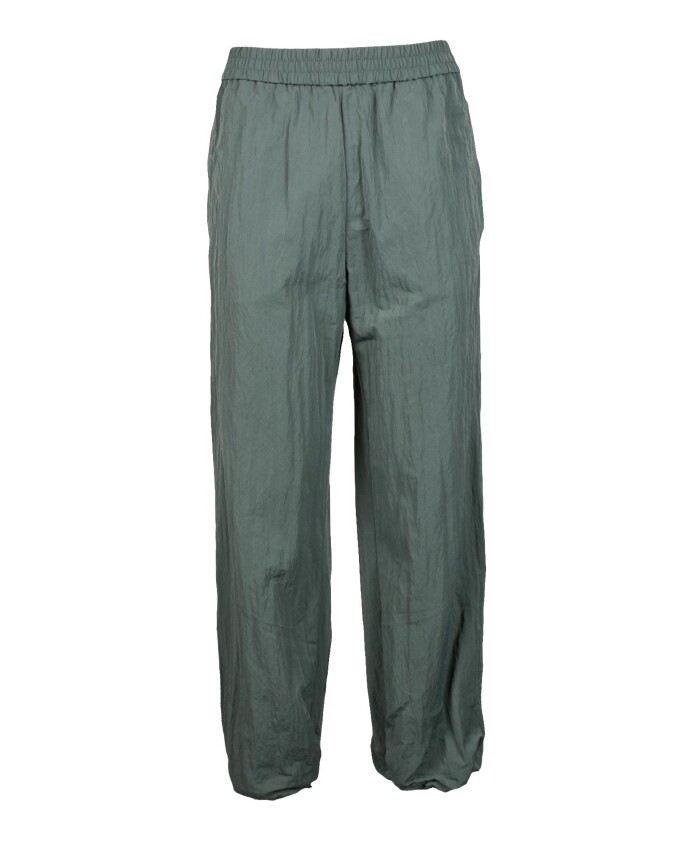 leisure-pants-jumpsuit-style