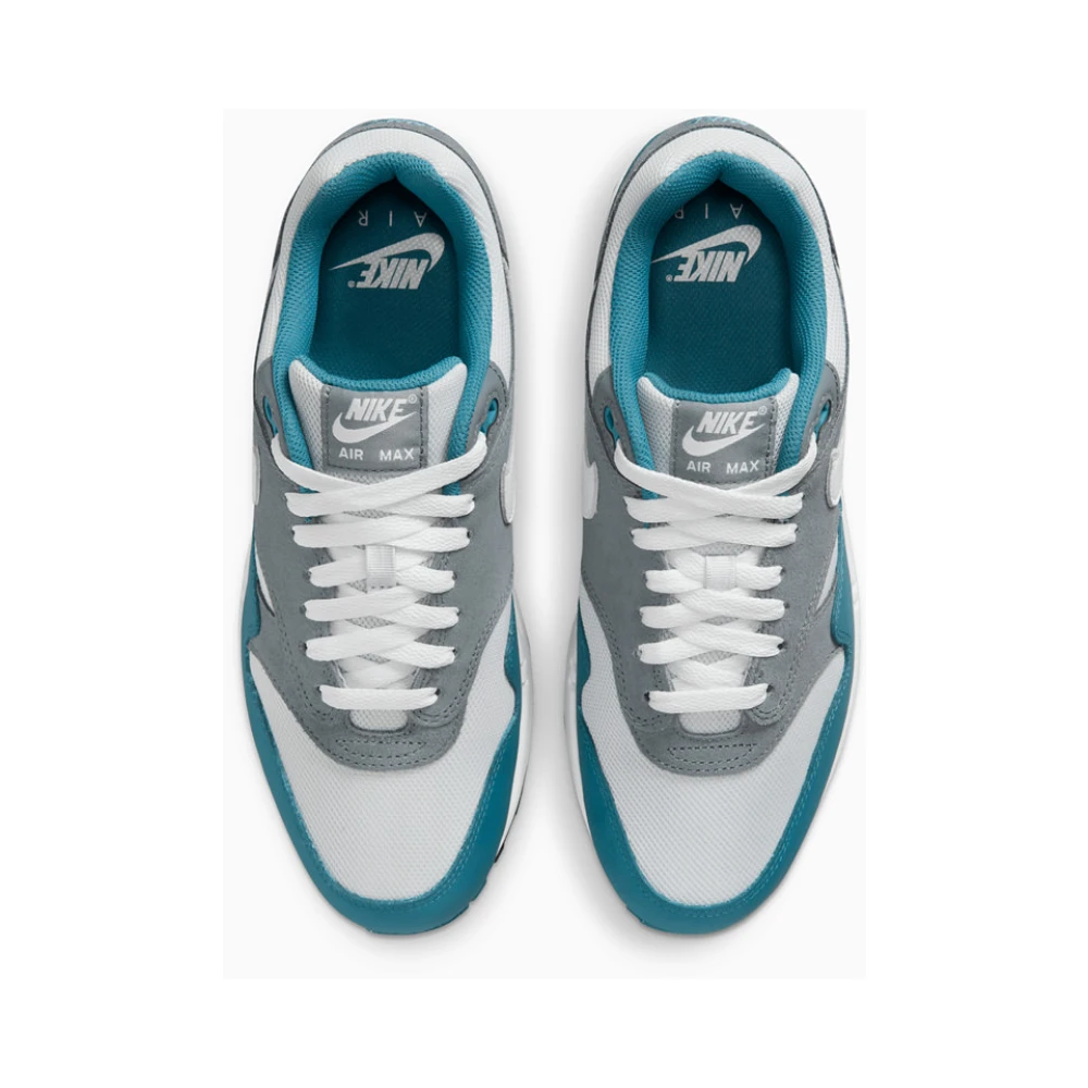 Nike Aqua Sneakers in 90's Stijl Blue Heren