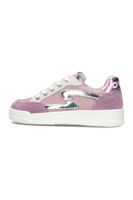 paarse-meisjes-sneakers-speelse-stijl