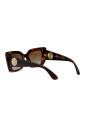 lunettes-de-soleil-daisy-pour-un-look-elegant
