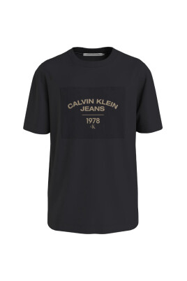 canvas-curve-graphic-t-shirt-black