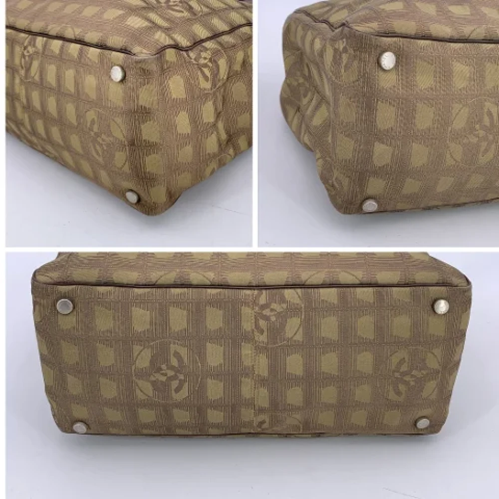 Chanel Vintage Pre-owned Nylon totes Green Dames