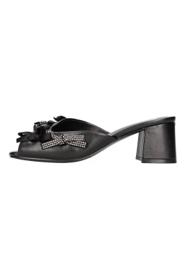 JUDY Mules