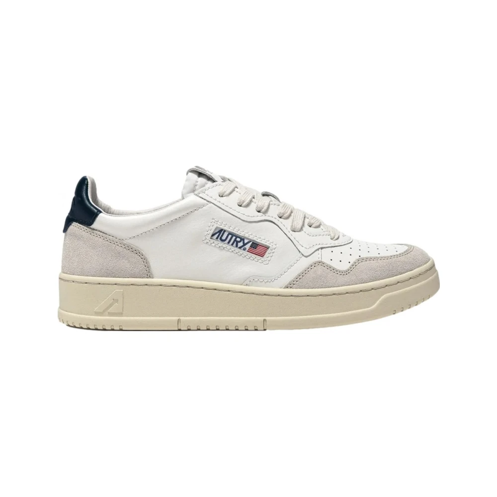 Shoes > Sneakers - - Autry - Modalova