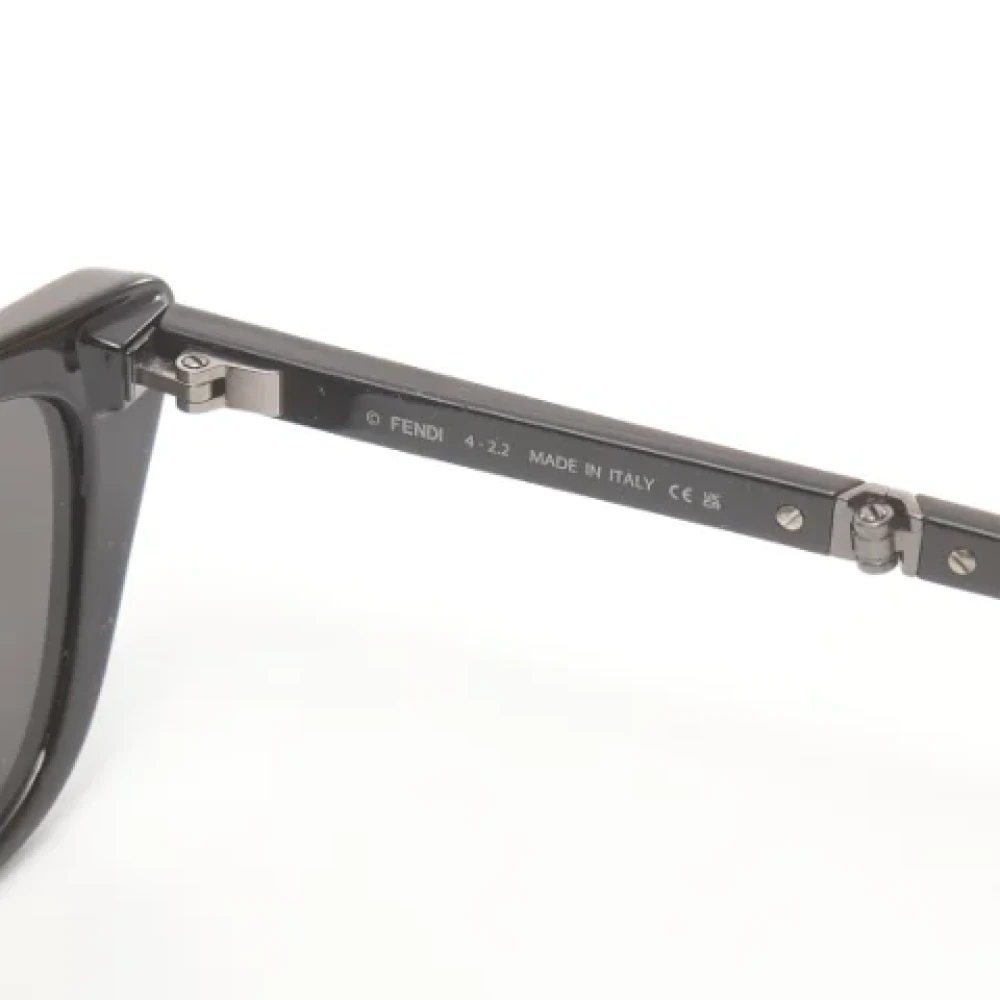 Fendi Vintage Pre-owned Plastic sunglasses Black Heren