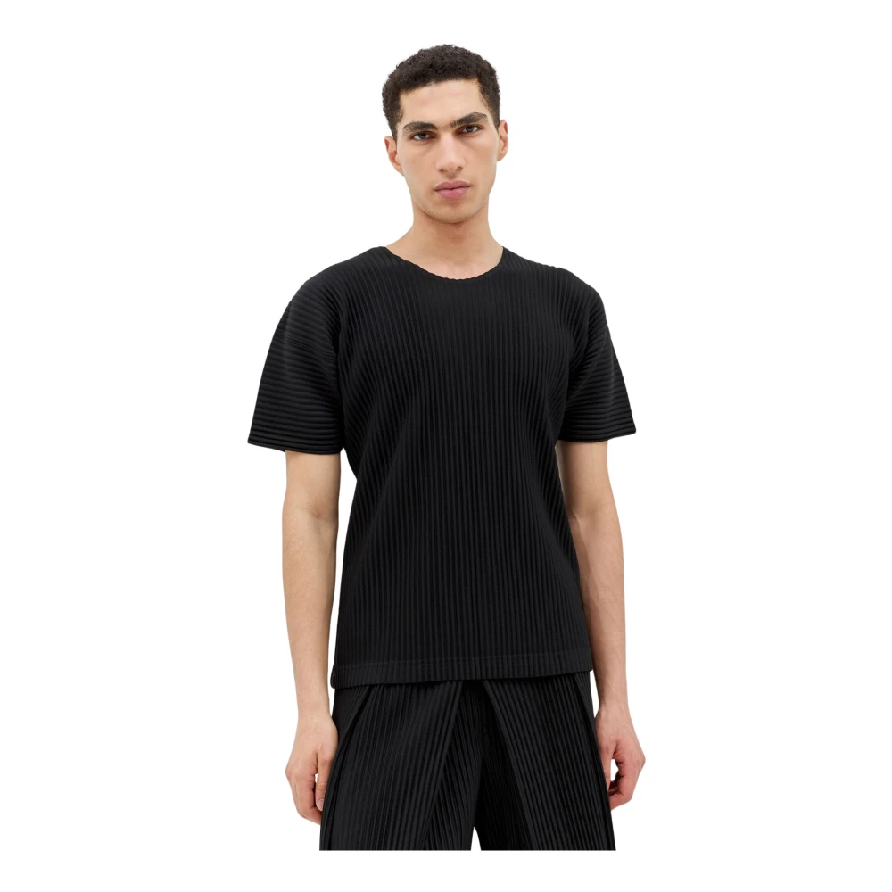 Issey Miyake Zwarte T-shirts en Polos voor Mannen Black Heren