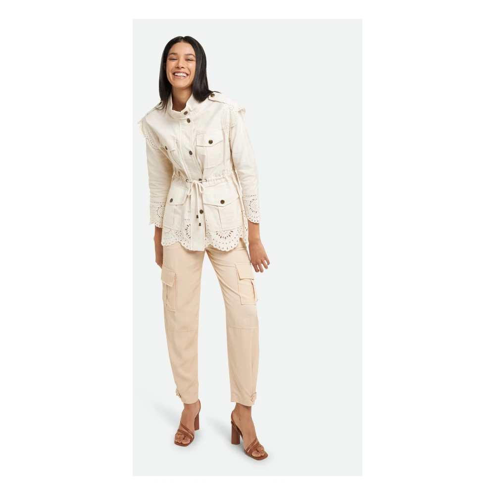 Twinset Witte Canvas Jas met Sangallo Borduurwerk Beige Dames