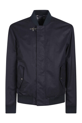stylish-bomber-jacket