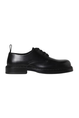 derby-en-cuir-noir-a-lacets