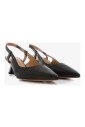 suzy-aliya-pumps