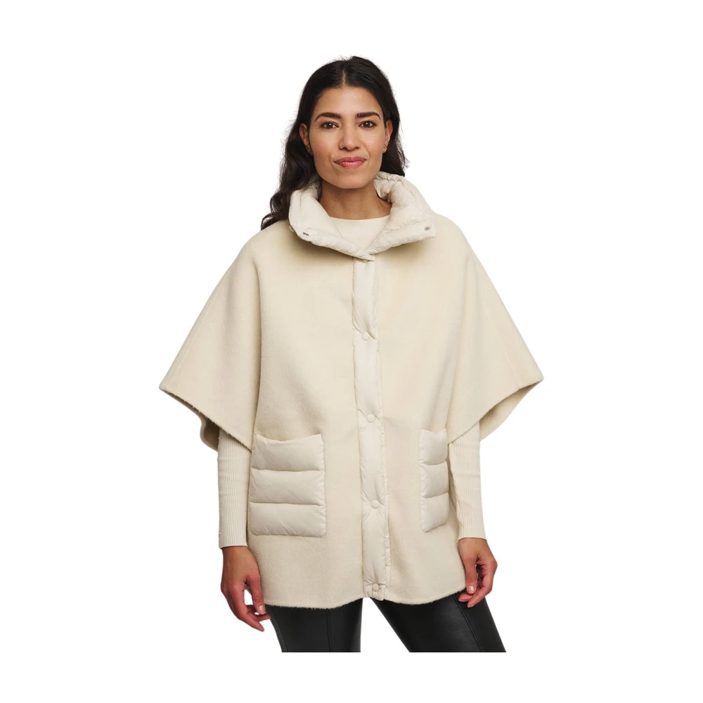 Rino&Pelle Wollen cape met donsdetails Beige Dames