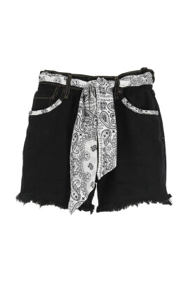 black-cotton-shorts-with-belt-loops