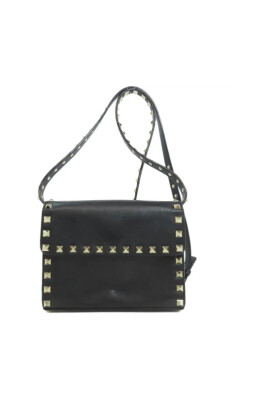 pre-owned-leather-shoulder-bags