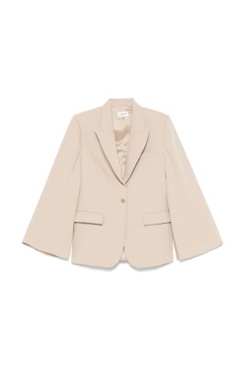 beige-button-up-jacket-with-pockets