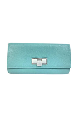pre-owned-leather-wallets