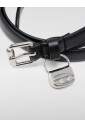 ceinture-en-cuir-avec-boucle-en-metal