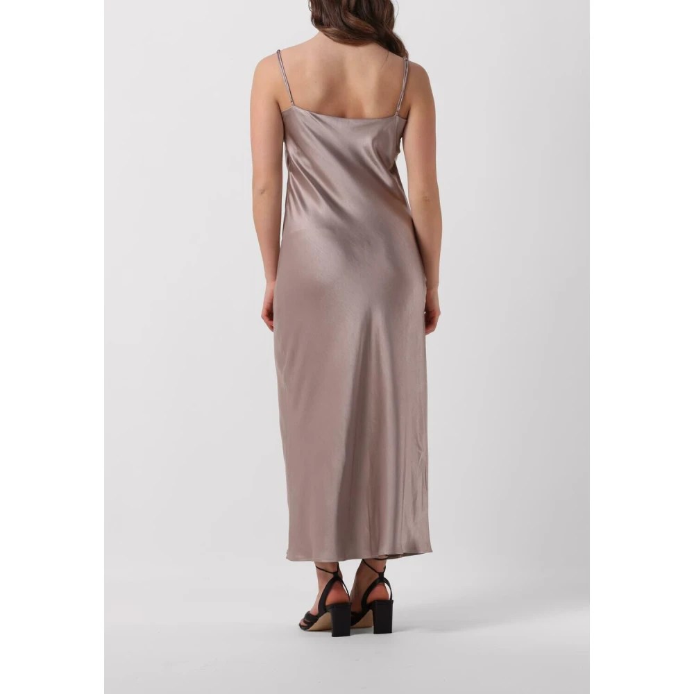 Notre-v Dames Jurken Satin Strap Dress Beige Dames