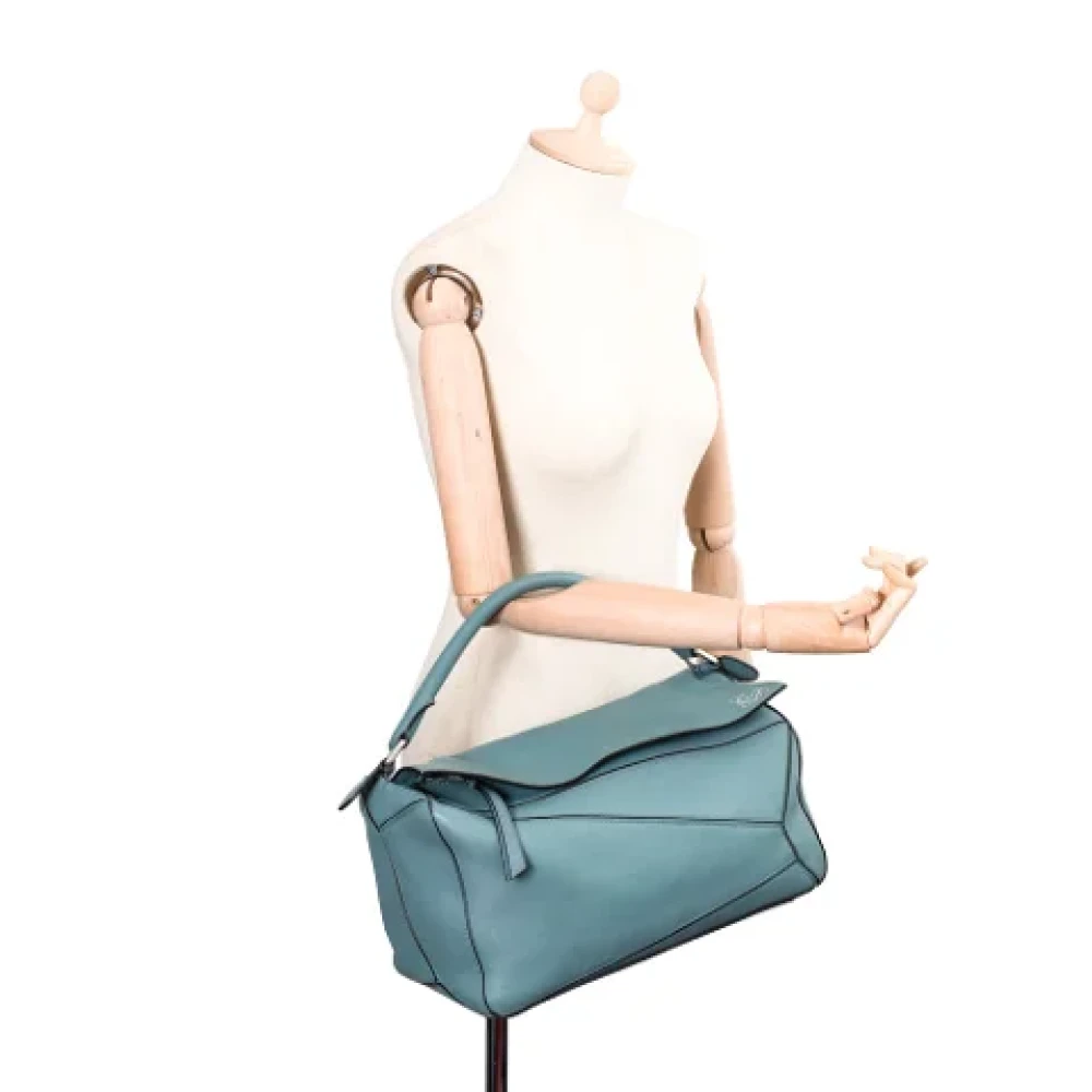 Loewe Pre-owned Leather handbags Blue Dames