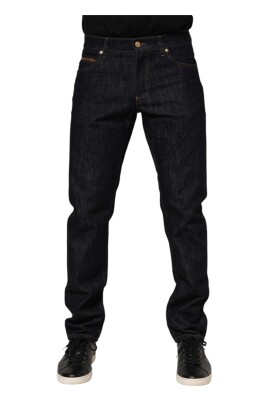 dark-blue-logo-plaque-men-denim-jeans