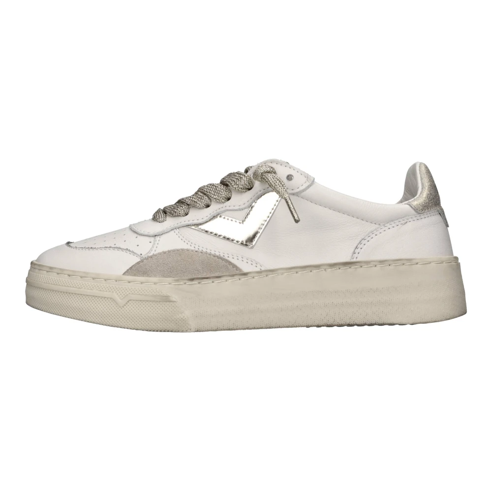 4B12 Hyper D100 Sneakers Dames Schoenen Wit