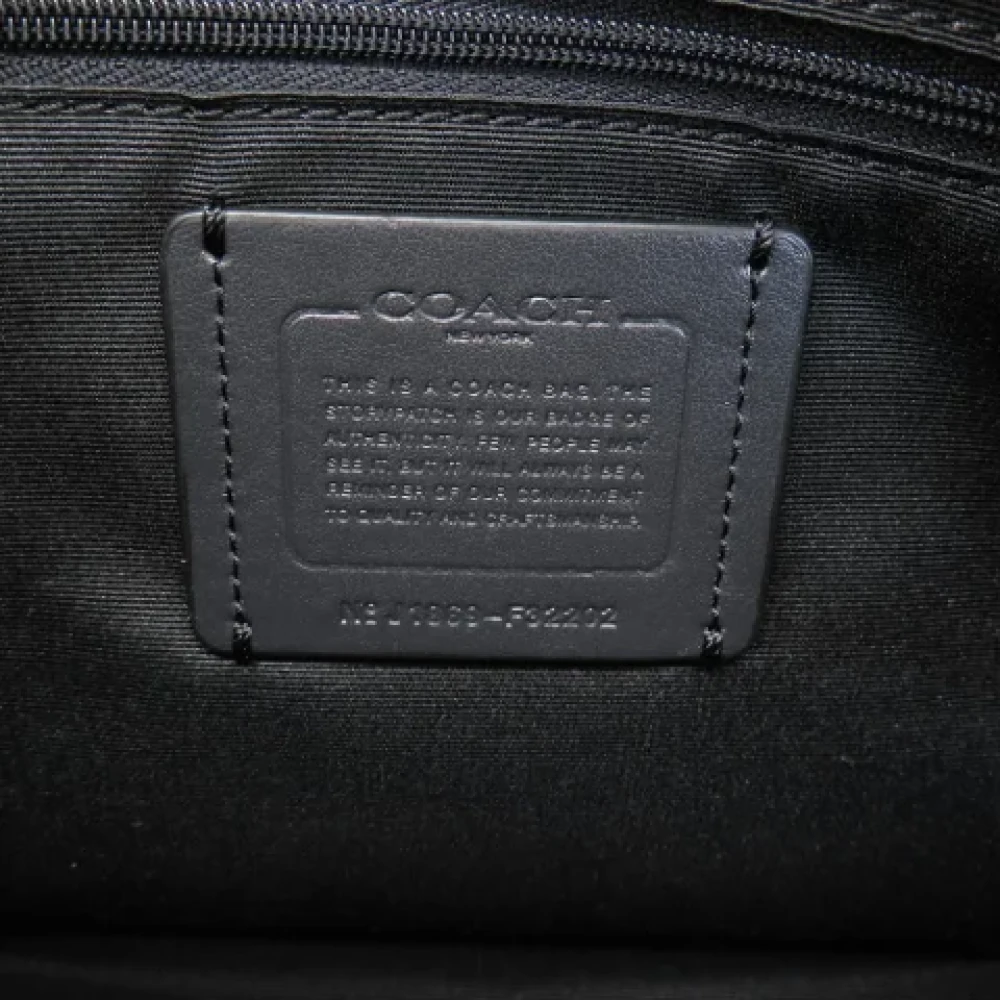 Coach Pre-owned Fabric handbags Black Dames