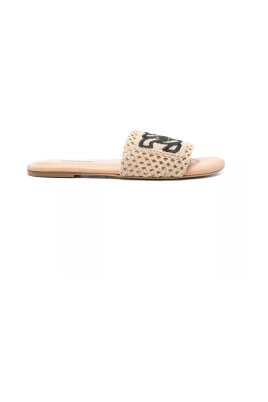 slides-sandals