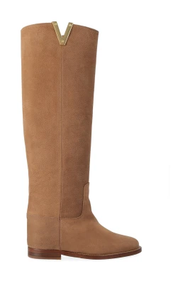 Desire Boot