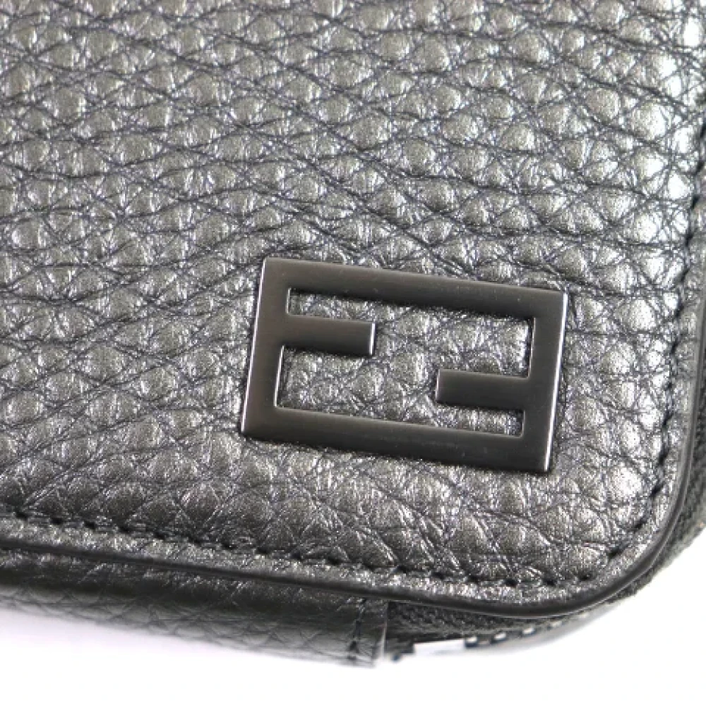 Fendi Vintage Pre-owned Leather shoulder-bags Gray Heren