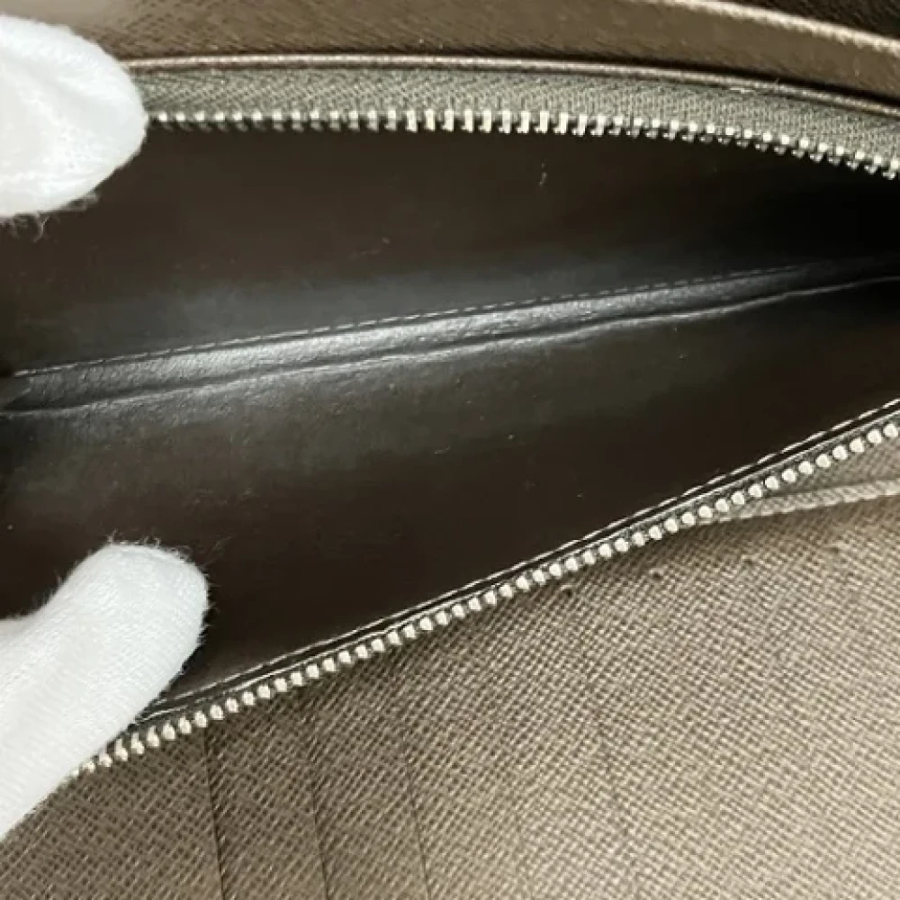 Louis Vuitton Vintage Pre-owned Leather wallets Gray Heren