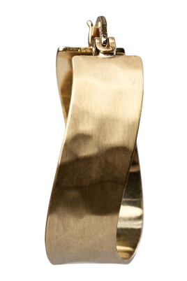 gold-earrings-avasa-j154-2004