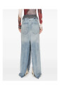 jupe-bleue-avec-large-ceinture