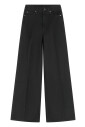 jean-large-a-boutons-metalliques