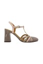 lakleren-pumps-met-gespsluiting