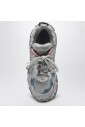 low-top-running-sneaker
