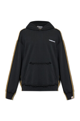 camouflage-pattern-sweatshirt